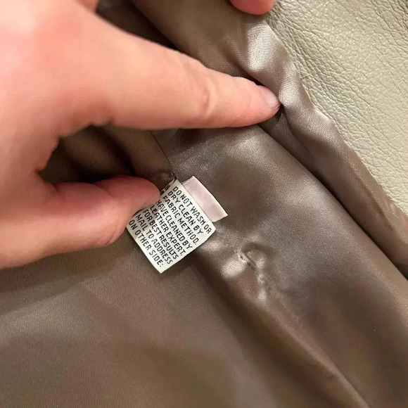 VTG AMBE GENUINE LEATHER BELTED STATEMENT TRENCH COAT S/M - Picture 8 of 11